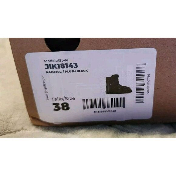 D.Franklin Snow Boots Size EU 38 / US 7 Napatec Plush Black Faux Fur Lined NIB - Picture 8 of 8